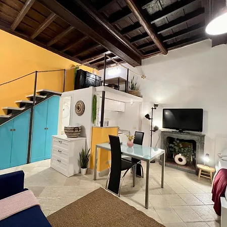 Charming Navona Duplex-2